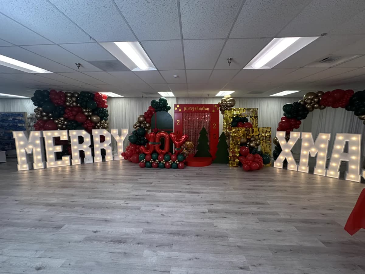 Backdrops & Balloon Decor at a Houston TX event